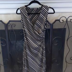 Striped fitted dress